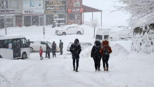 Bugün Hangi İllerde Kar Tatili İlan Edildi? Hangi İllerde Okullar Tatil?